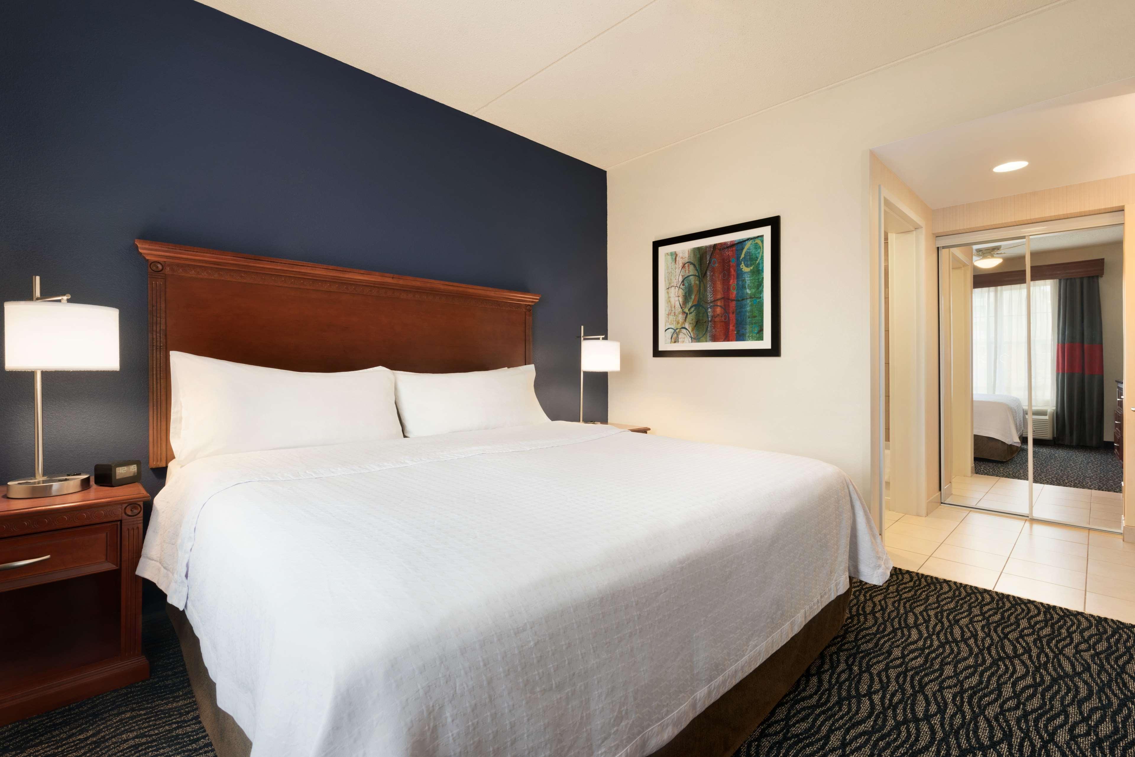 Homewood Suites By Hilton Madison West Buitenkant foto